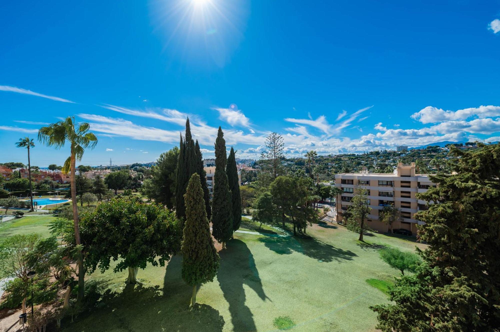 Newly Renovated Sunlit 3bdrm With Stunning Views * Marbella